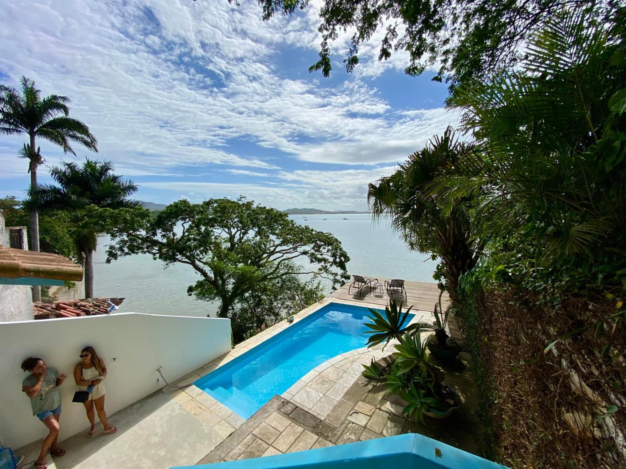 Azul - Manguinhos Casa de hóspedes *